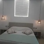 Christine דירה *