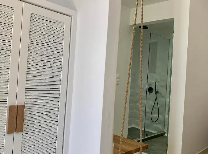 克里斯蒂娜公寓 公寓 *